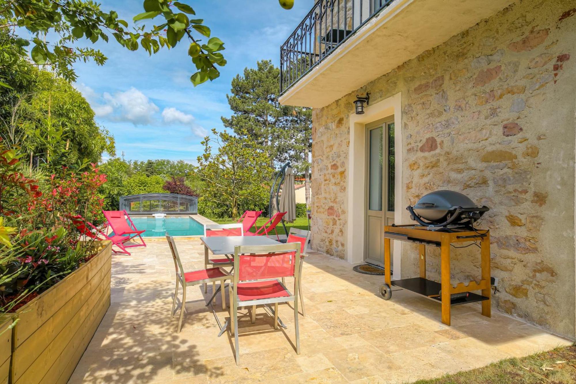 Charmante Maison Avec Piscine Proche Lyon Villa Dardilly Exterior photo